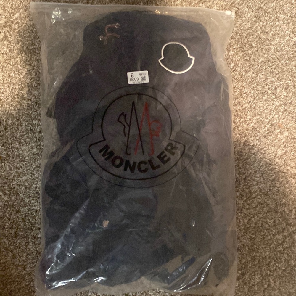 Sleeveless Moncler Vanois Vest